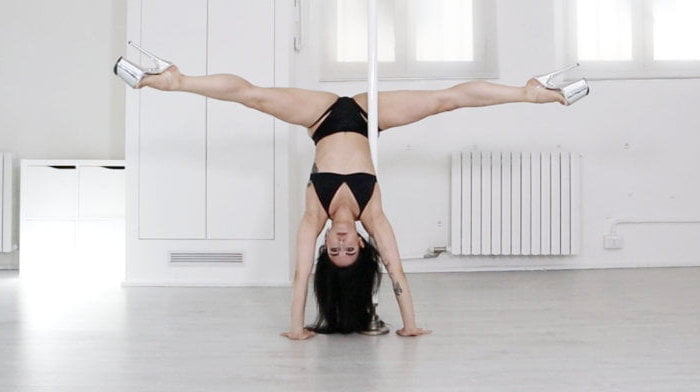 trick scorpio handstand exotic studio pole dance tutorial ita 1